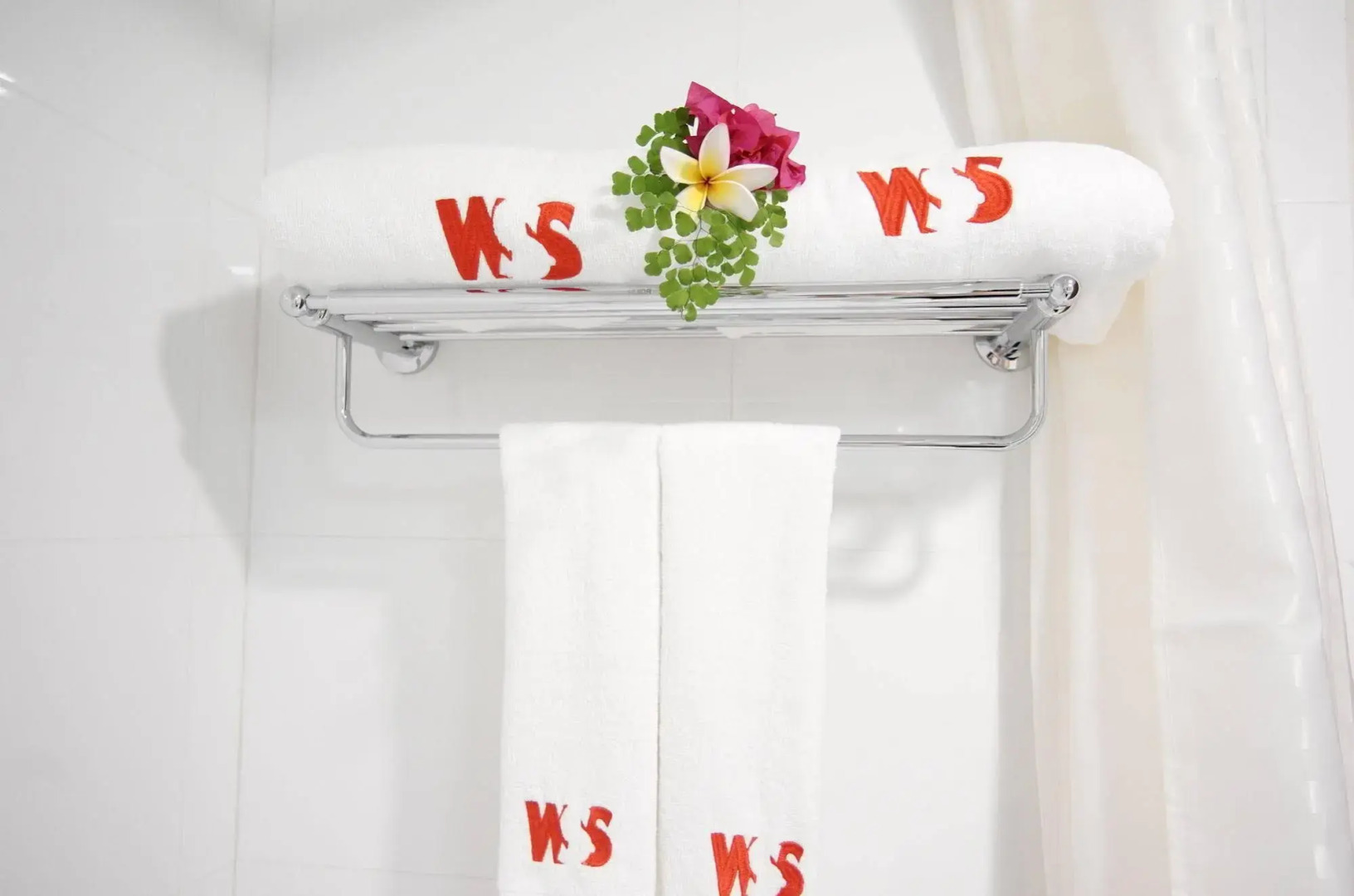 Luganvilla Business Hotel and Restaurant