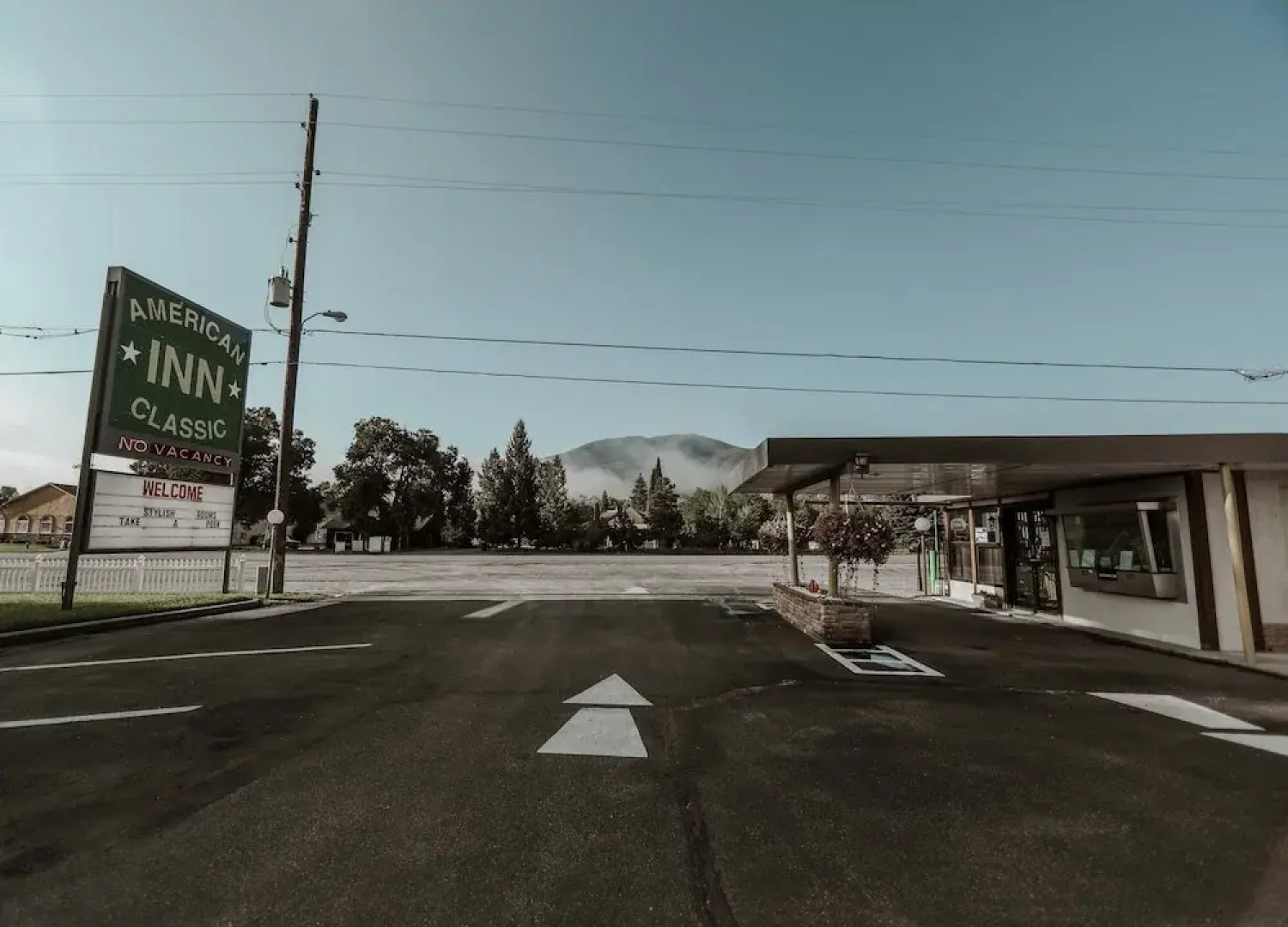 American Classic Inn