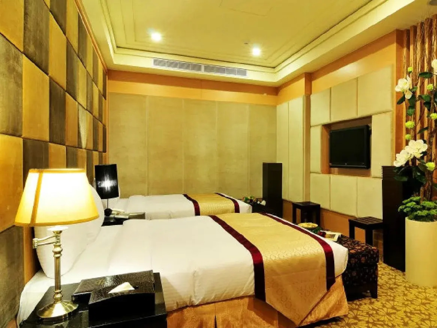 Jinshan Bay Hot Spring Resort (Quarantine Hotel)