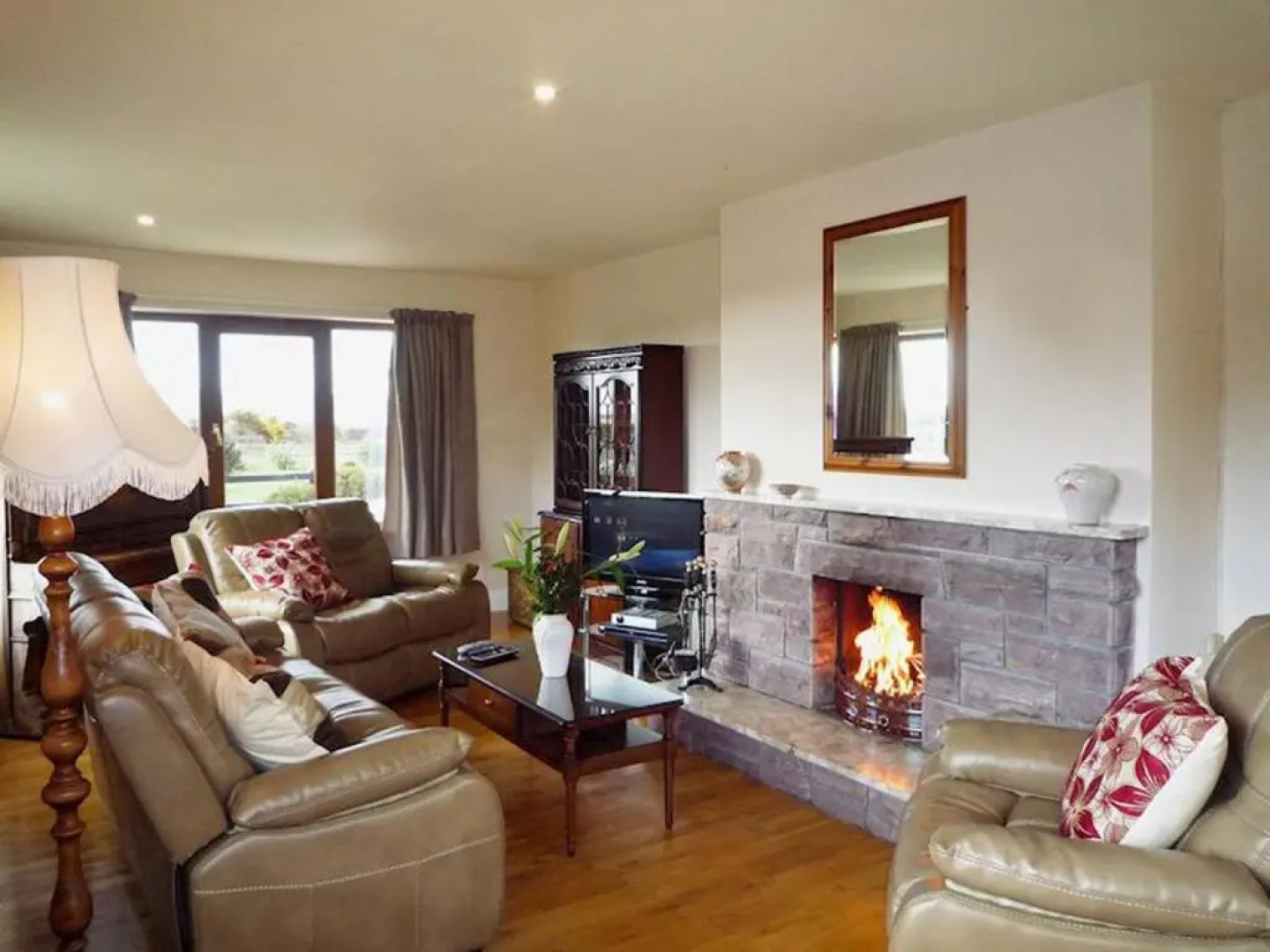 Beahy Lodge Holiday Home by Trident Holiday Homes