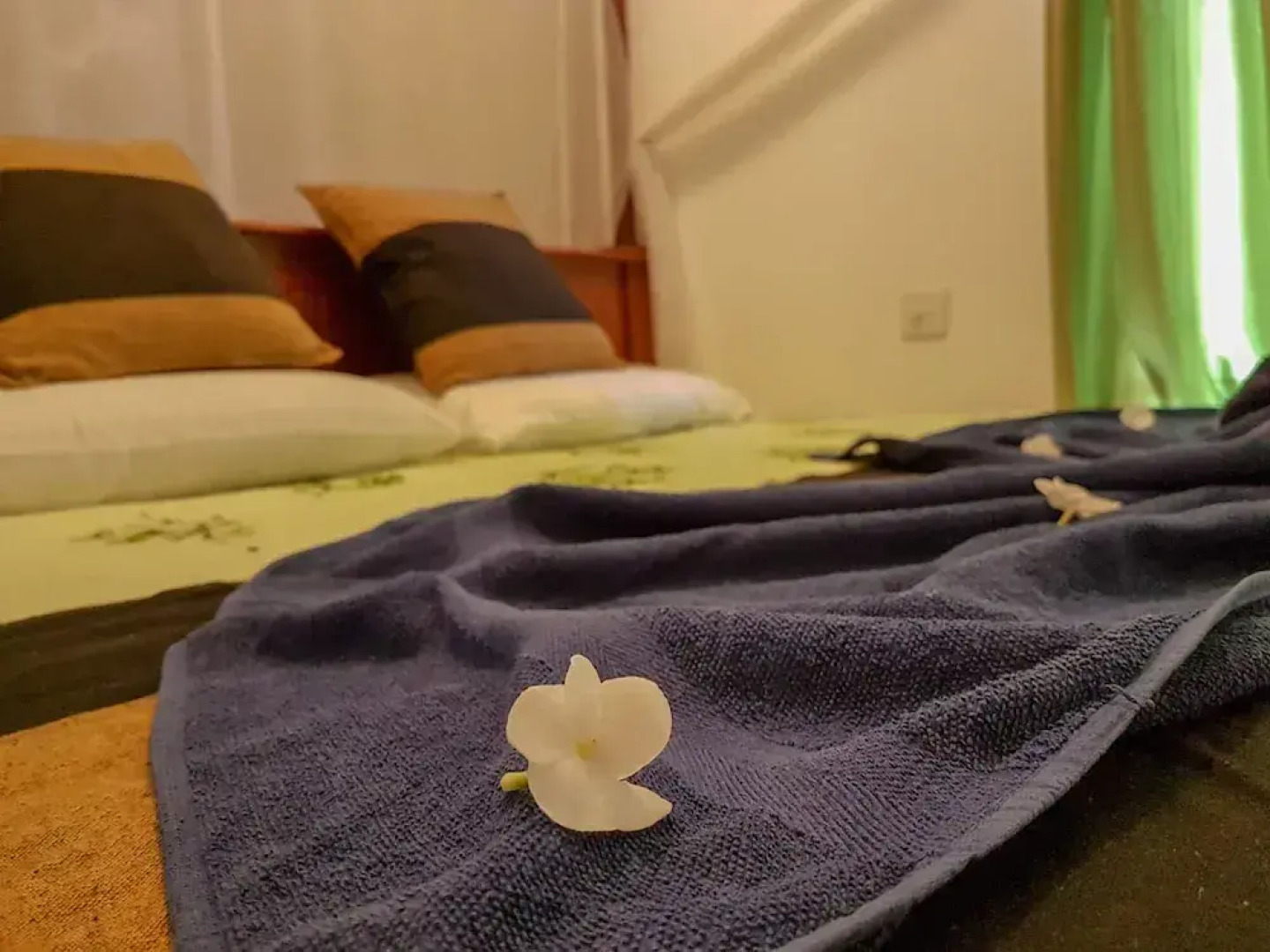 White Villa Beach Resort