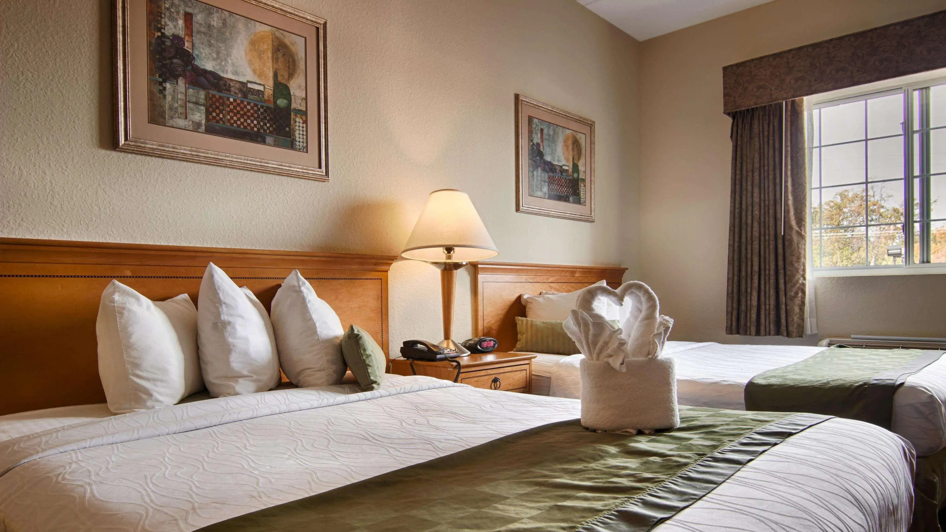 Best Western Plus Newport News Inn & Suites