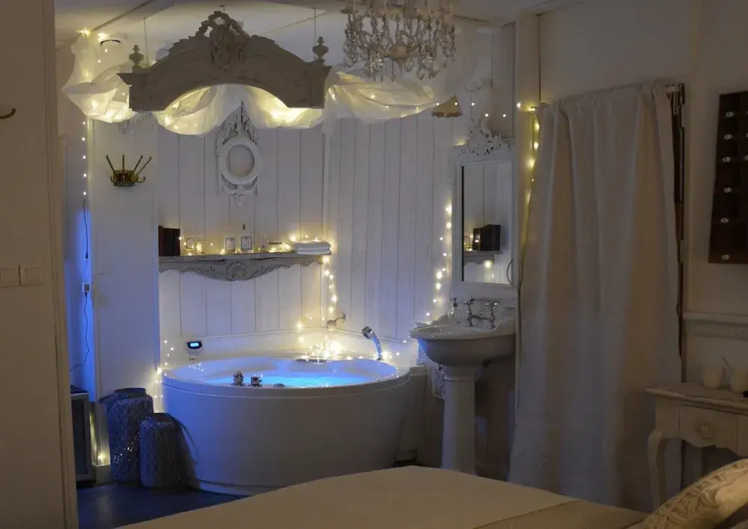 L'Escapade Aixoise Sauna Balnéo Jacuzzi All Inclusive