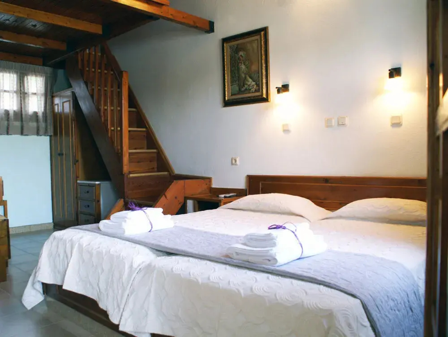 Drymna Hotel