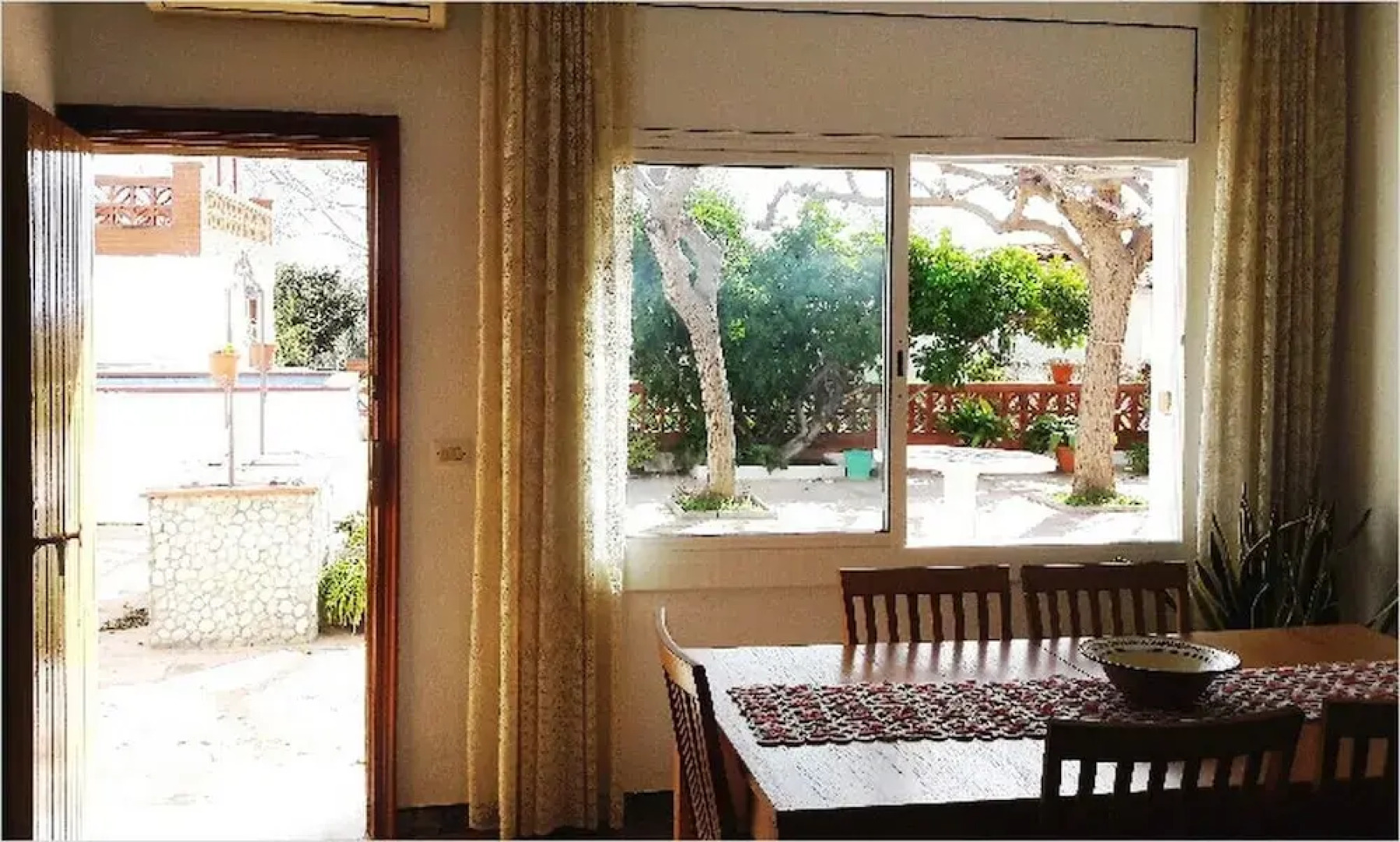 El Garrofer Carob Holidays House