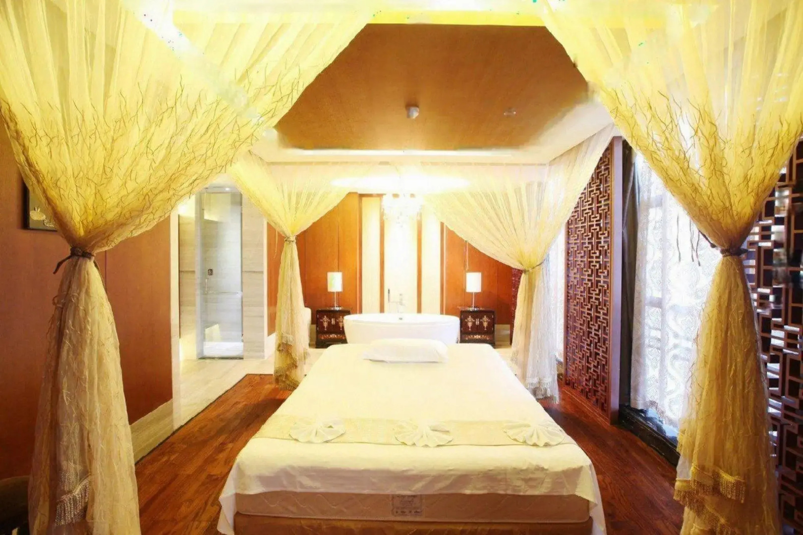 Datong Yun Gang Mei Gao Hotel