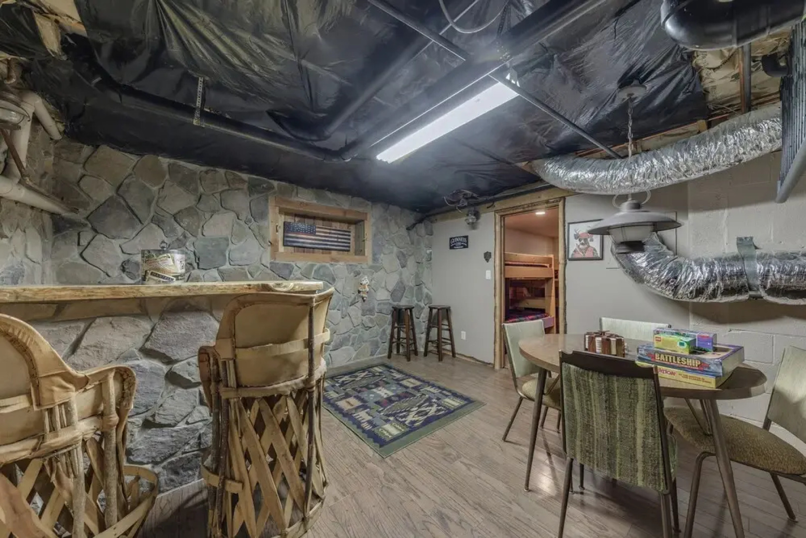 Well-appointed Alto Cabin w/ Fire Pit & Pool Table