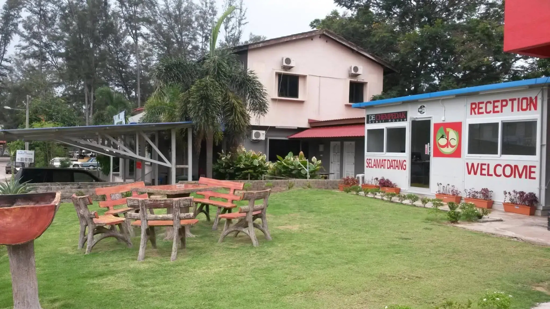 De Chempedak Guest House No 6 7 8