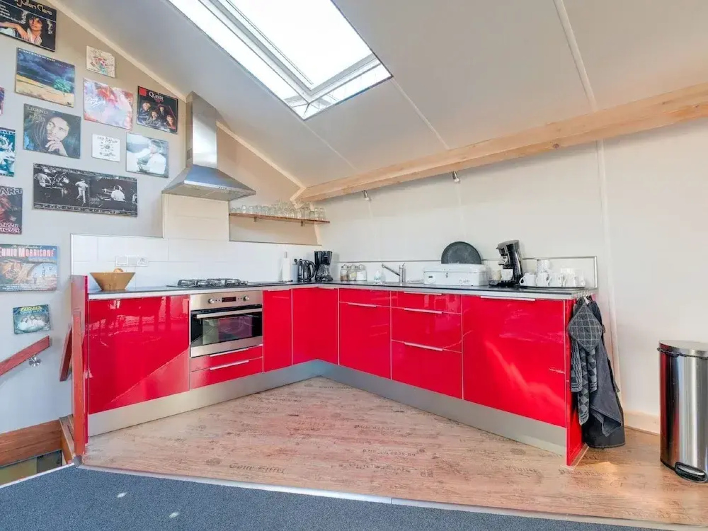 Modern Holiday Home in Easterlittens with Fishing Near