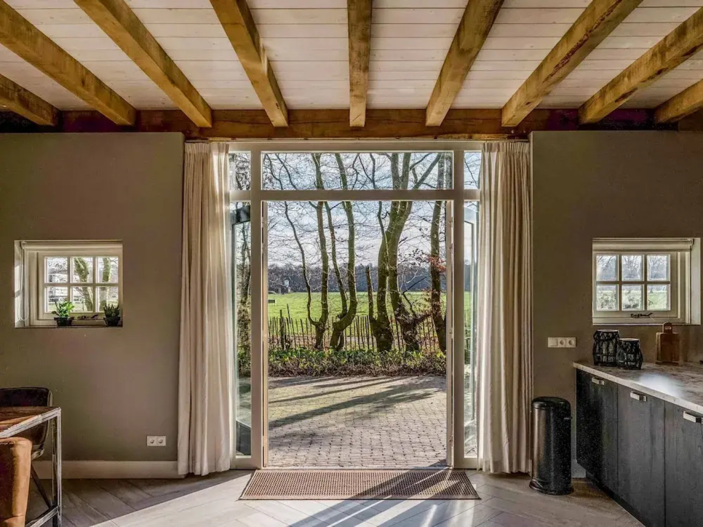 Pleasant Holiday Home in the Brabant Village of Zeeland wit Garden