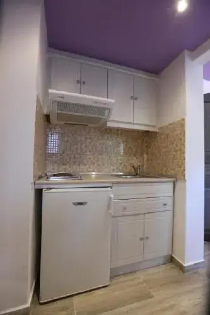 Studios Apartments Irini Patira