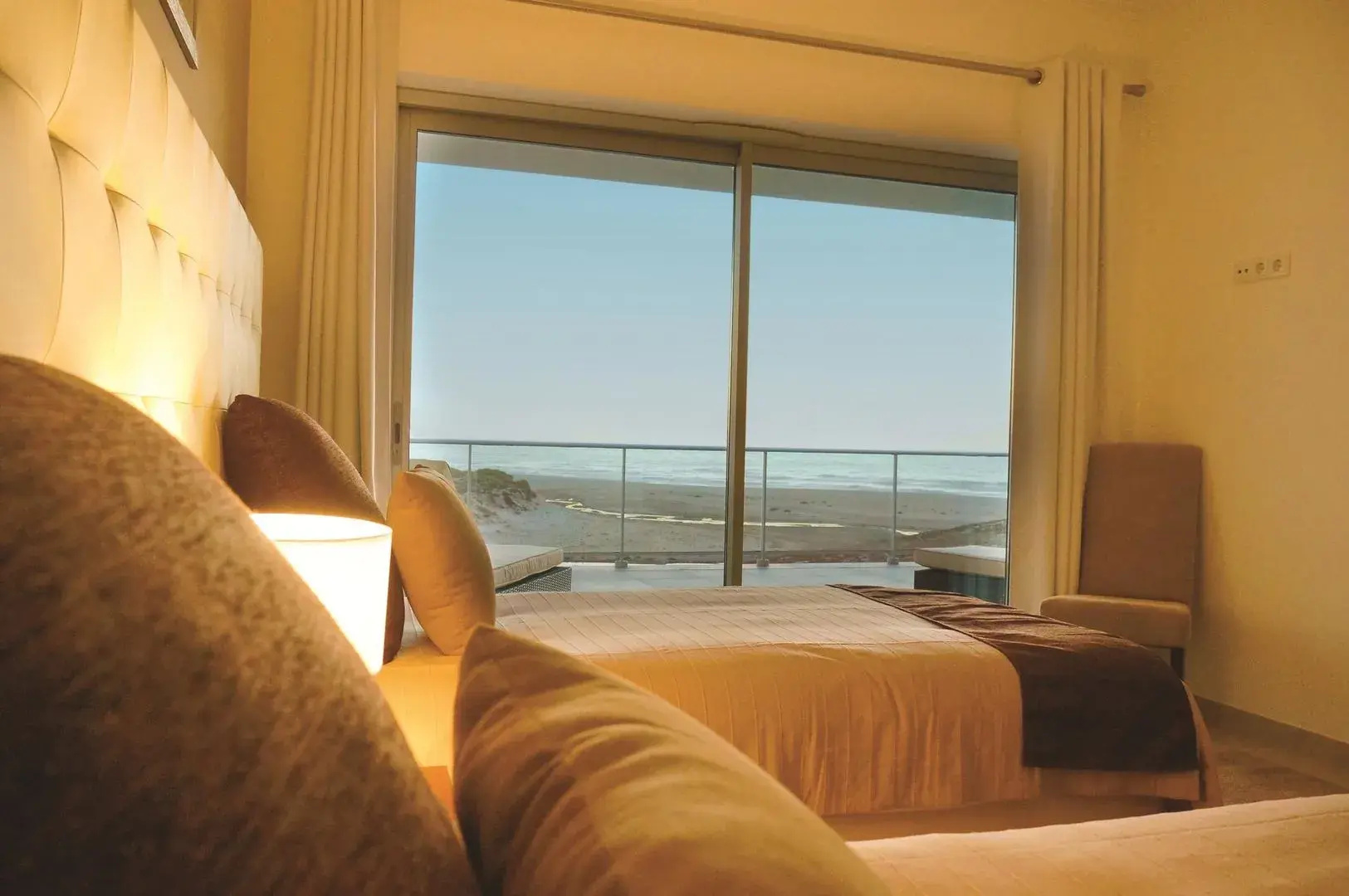 The Beachfront Praia D'el Rey Golf & Beach Resort