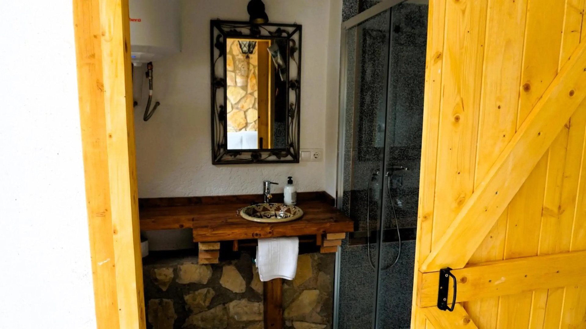 Cazorla, Casa Rural La Guindalera