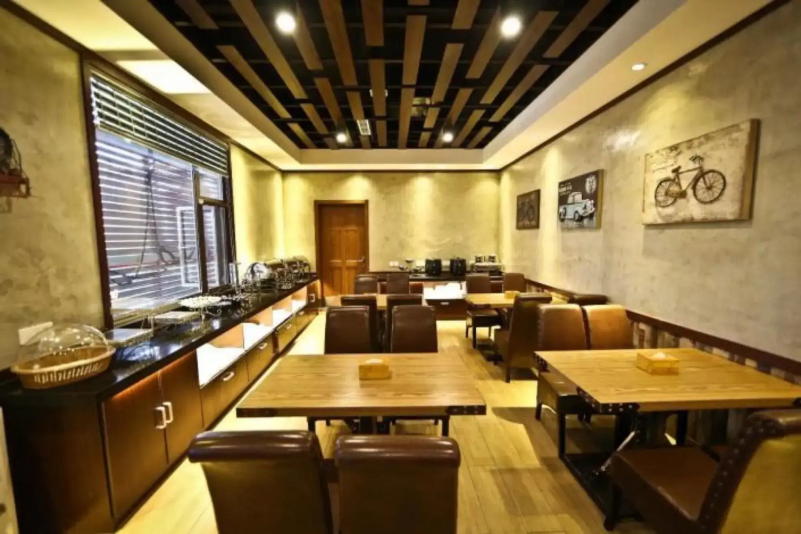 Nostalgia Hotel Near Beijing Panjiayuan Antique Market