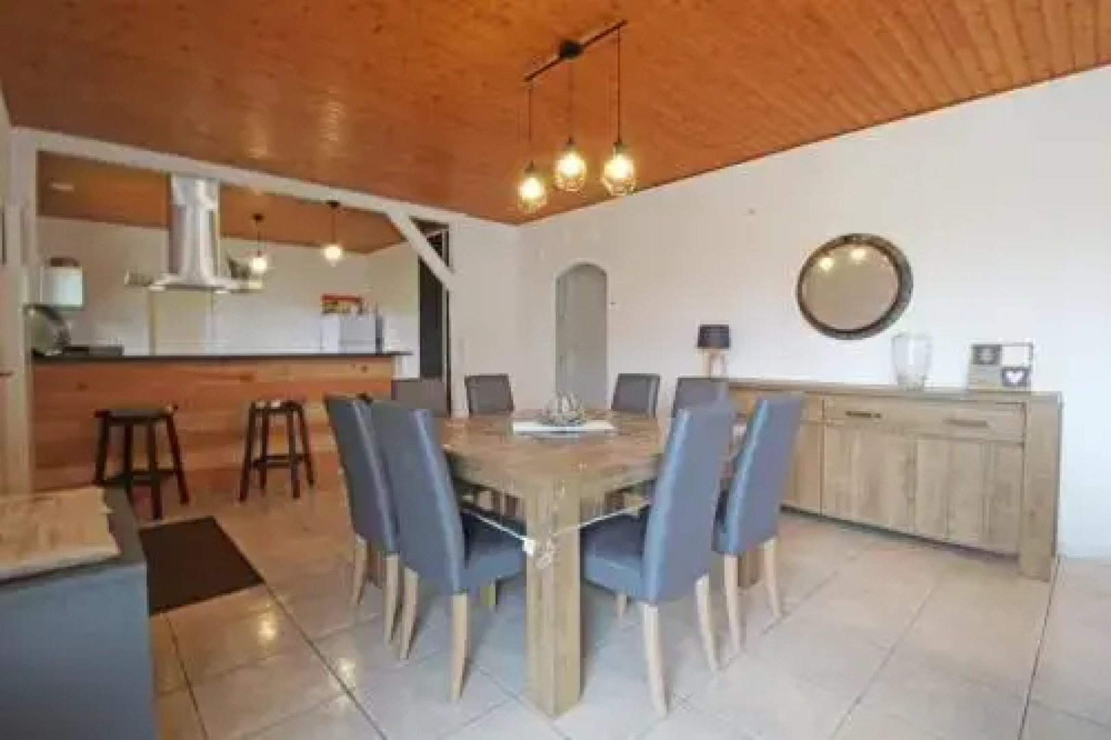 Villa 2 Chambres Bassin D'Arcachon Dans Quartier Residentiel.