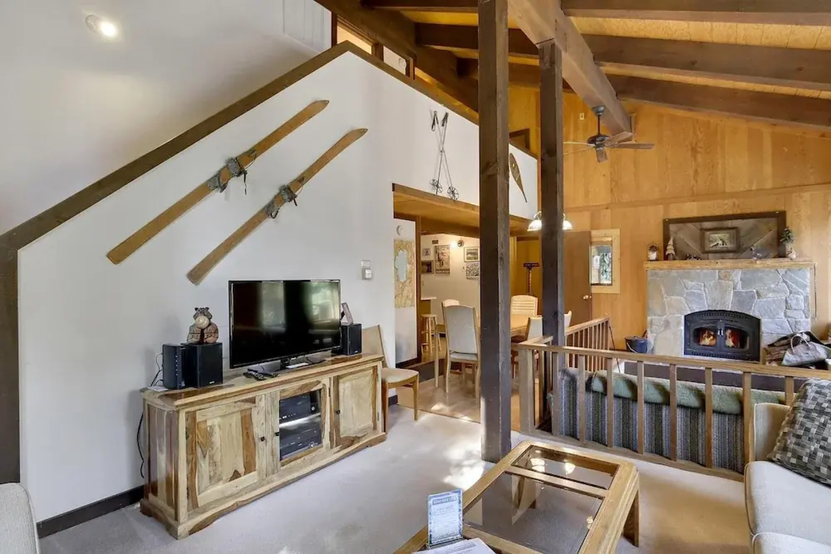 Barking Pine Cabin 915 2 Bedrooms 2 Bathrooms Cabin