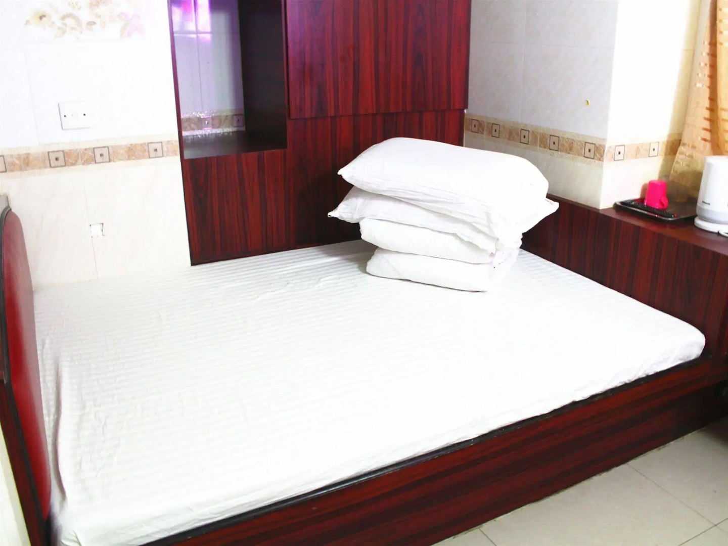 Yue Ka Hotel China HK