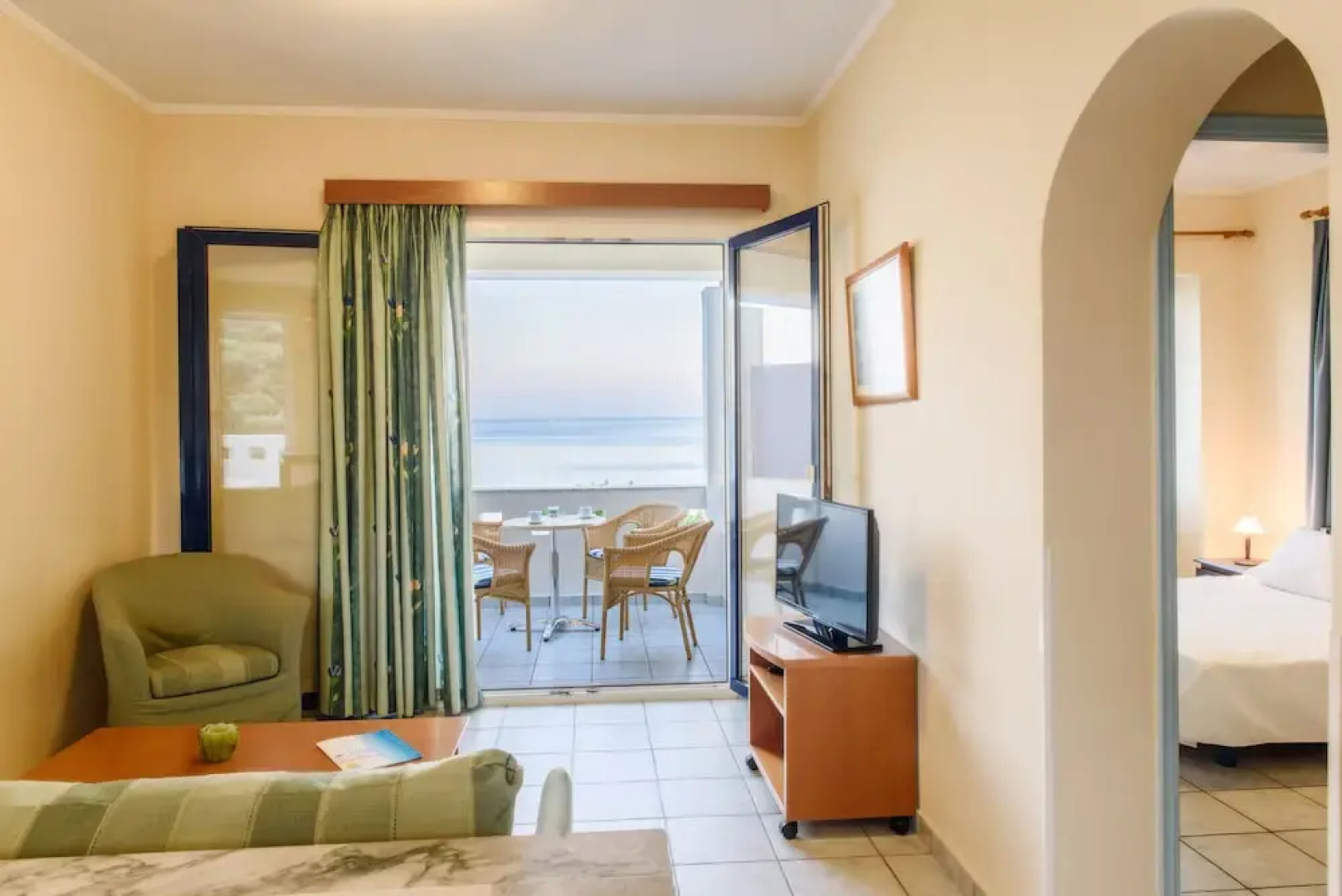 Sea Breeze Hotel Apartments & Residences