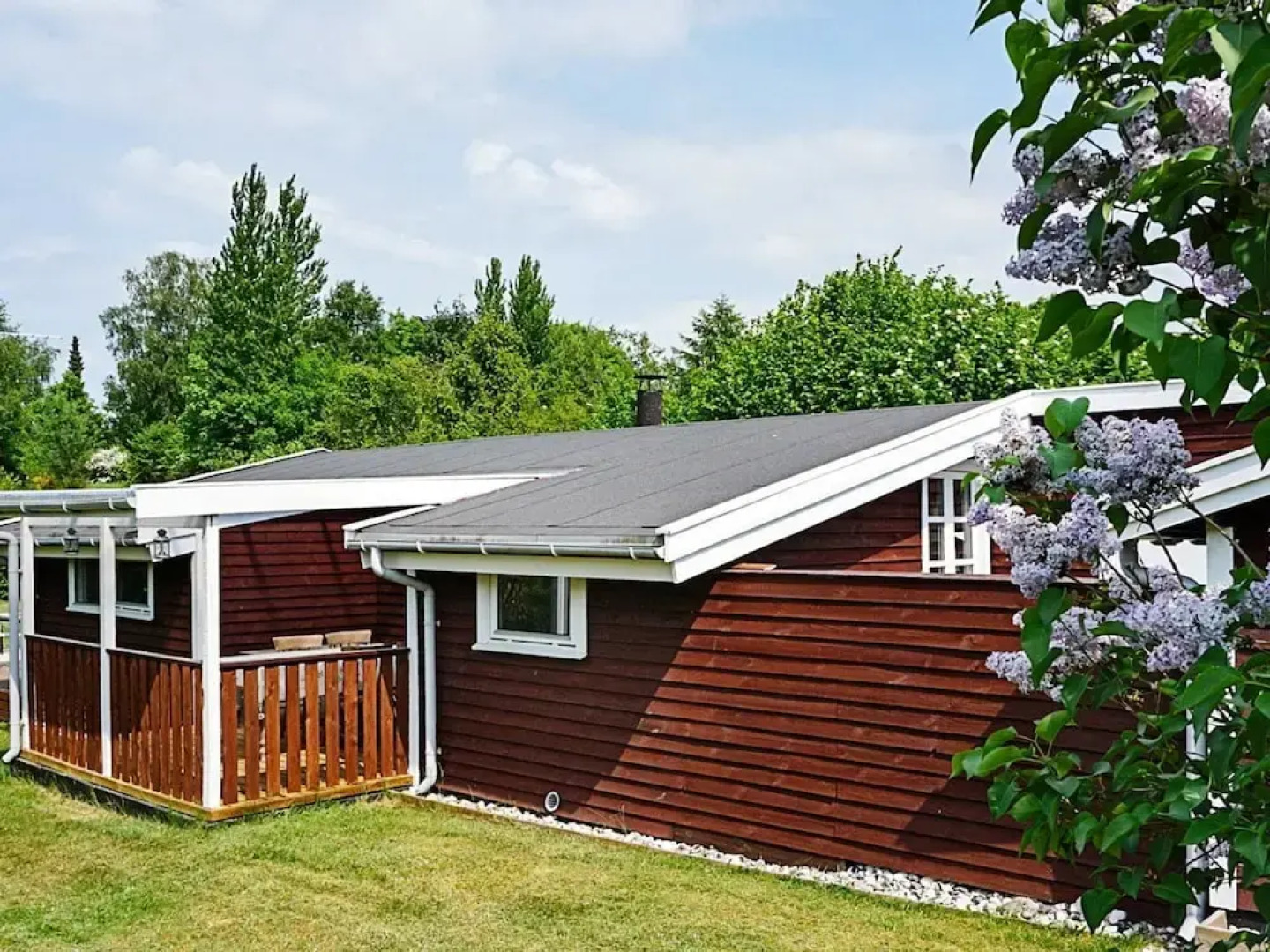 Enticing Holiday Home in Hovedstaden near Sea