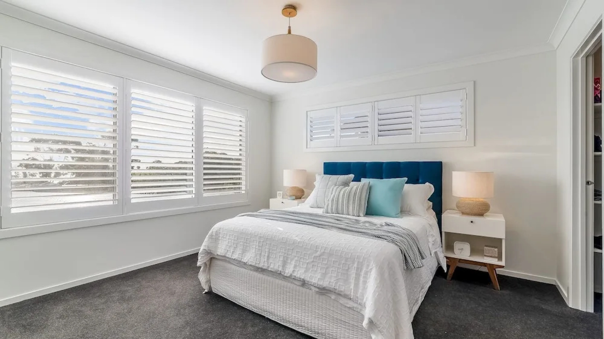 7 Graydens with views in Ventnor