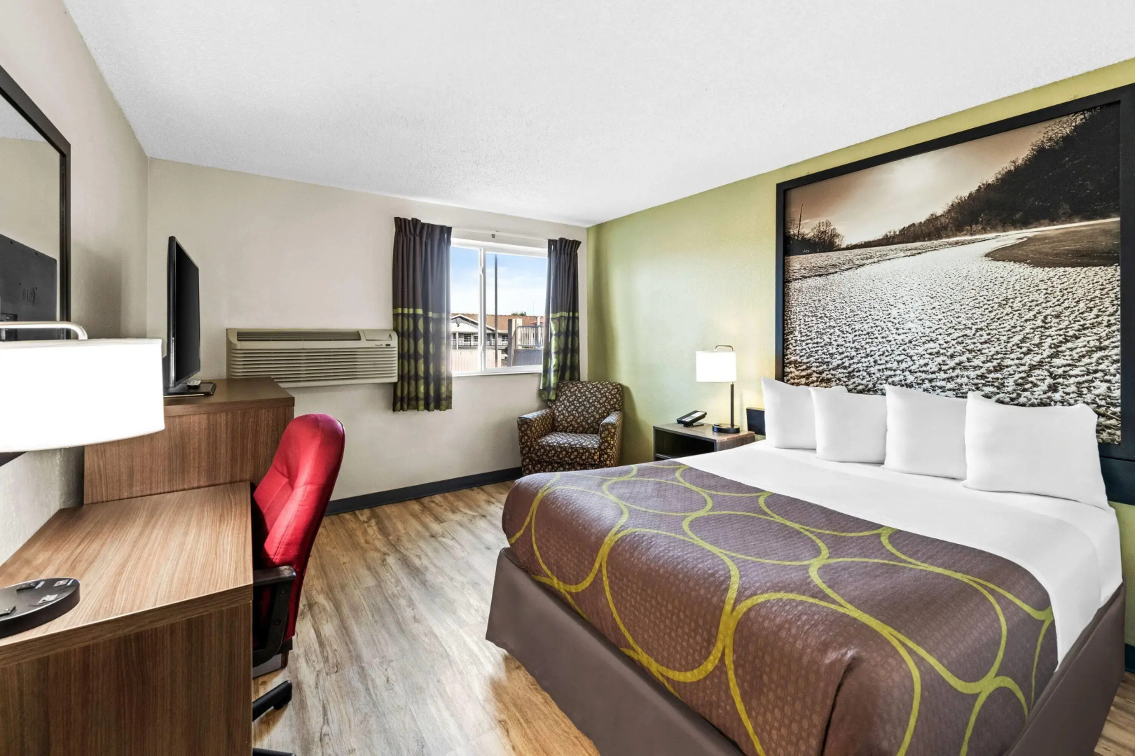 Super 8 by Wyndham Independence Kansas City