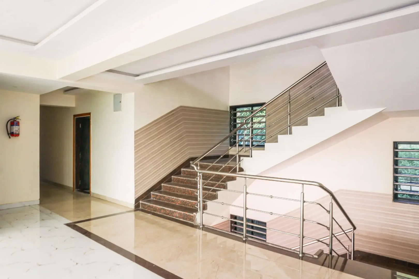 Collection O 22348 Radha Krishna