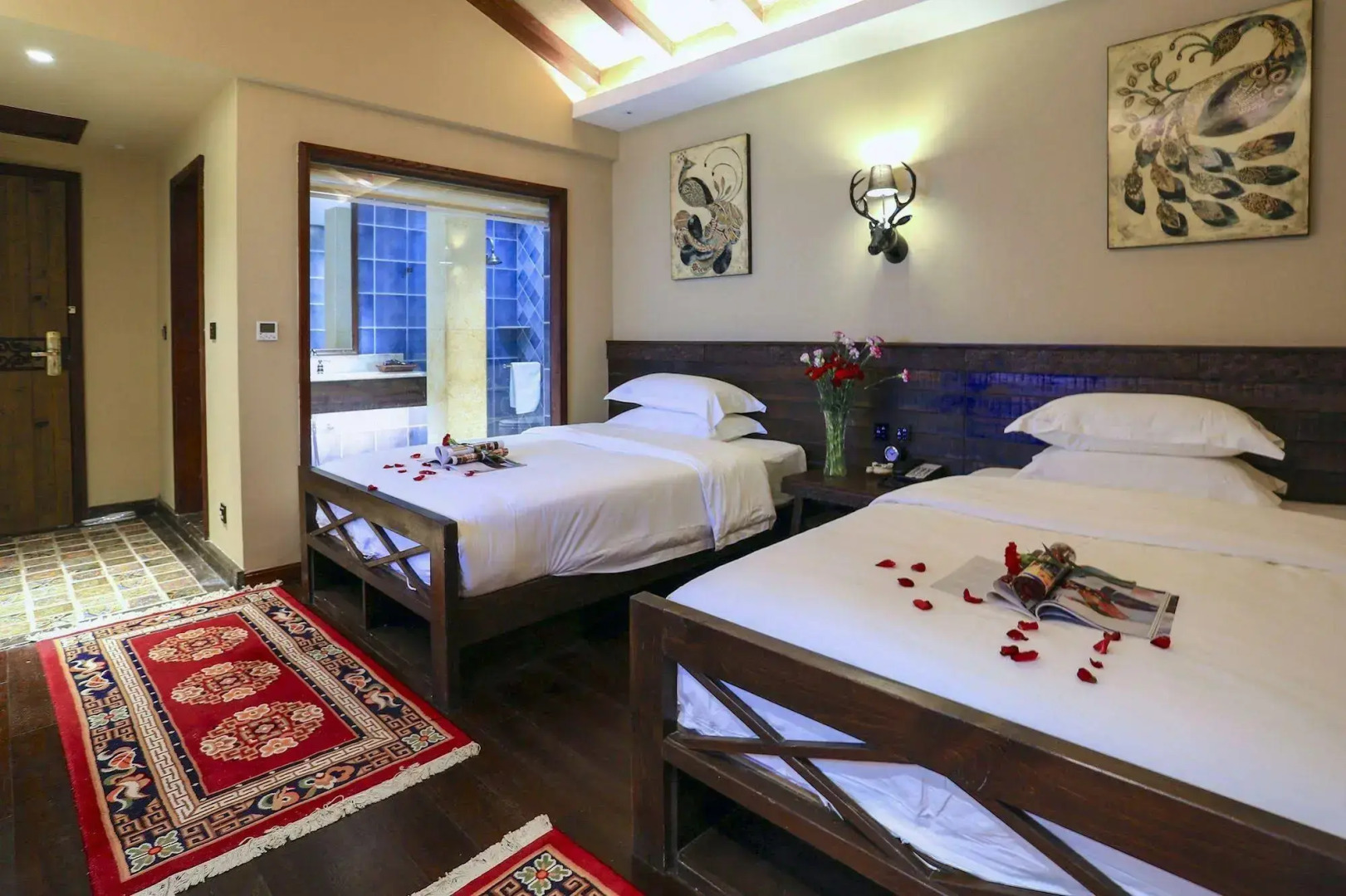 Shangri-la Bird of Paradise Inn