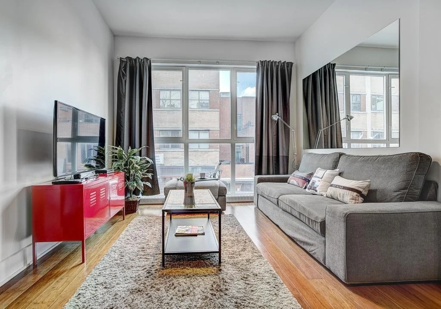 Prince Arthur Suites