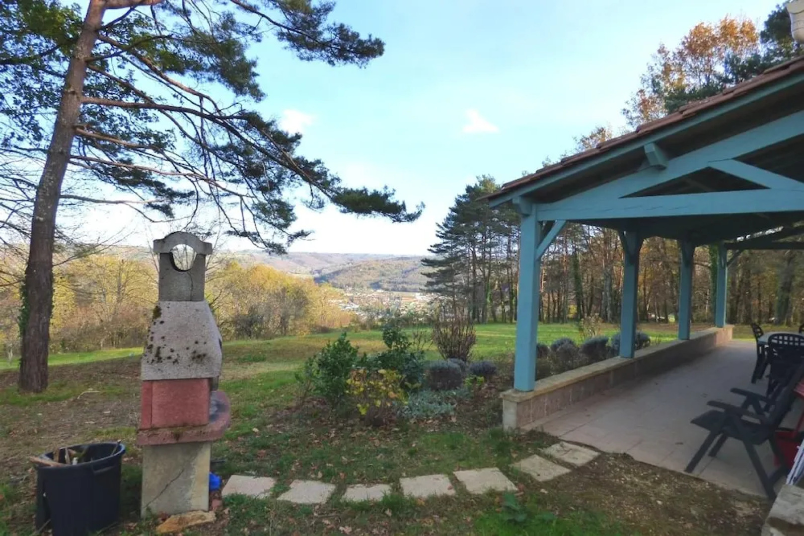 House With 2 Bedrooms in Montignac, With Furnished Garden and Wifi