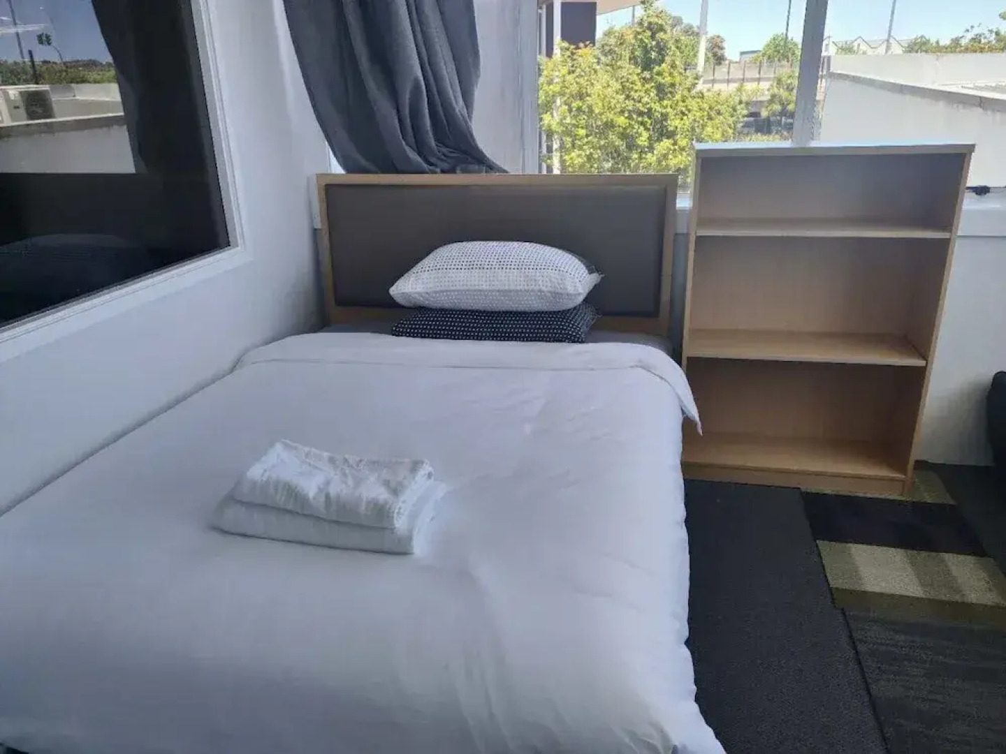 1 Double 1 Single 2 Sofa Beds Suite 2