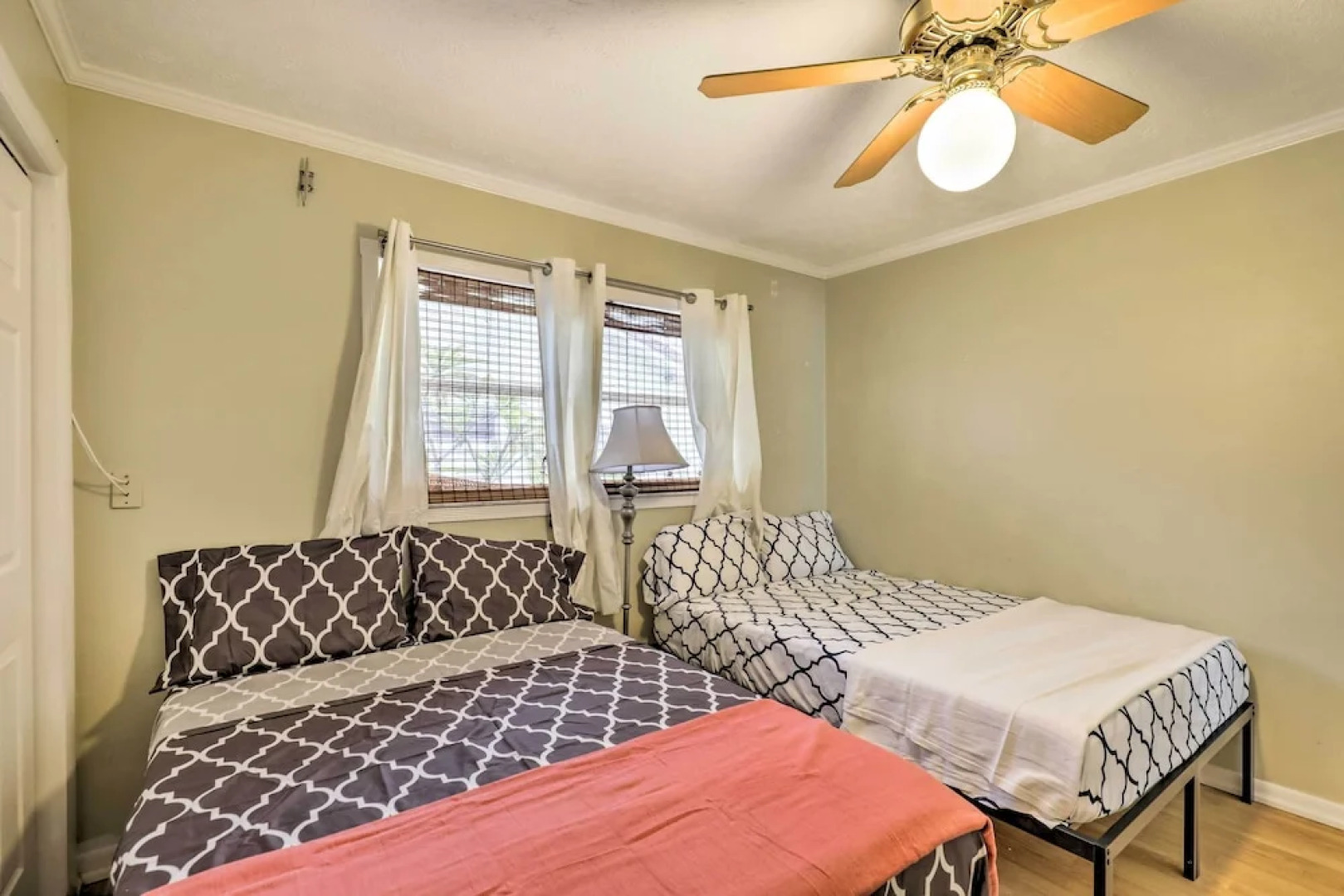 Apollo Beach Waterfront Retreat w/ Boat Dock!