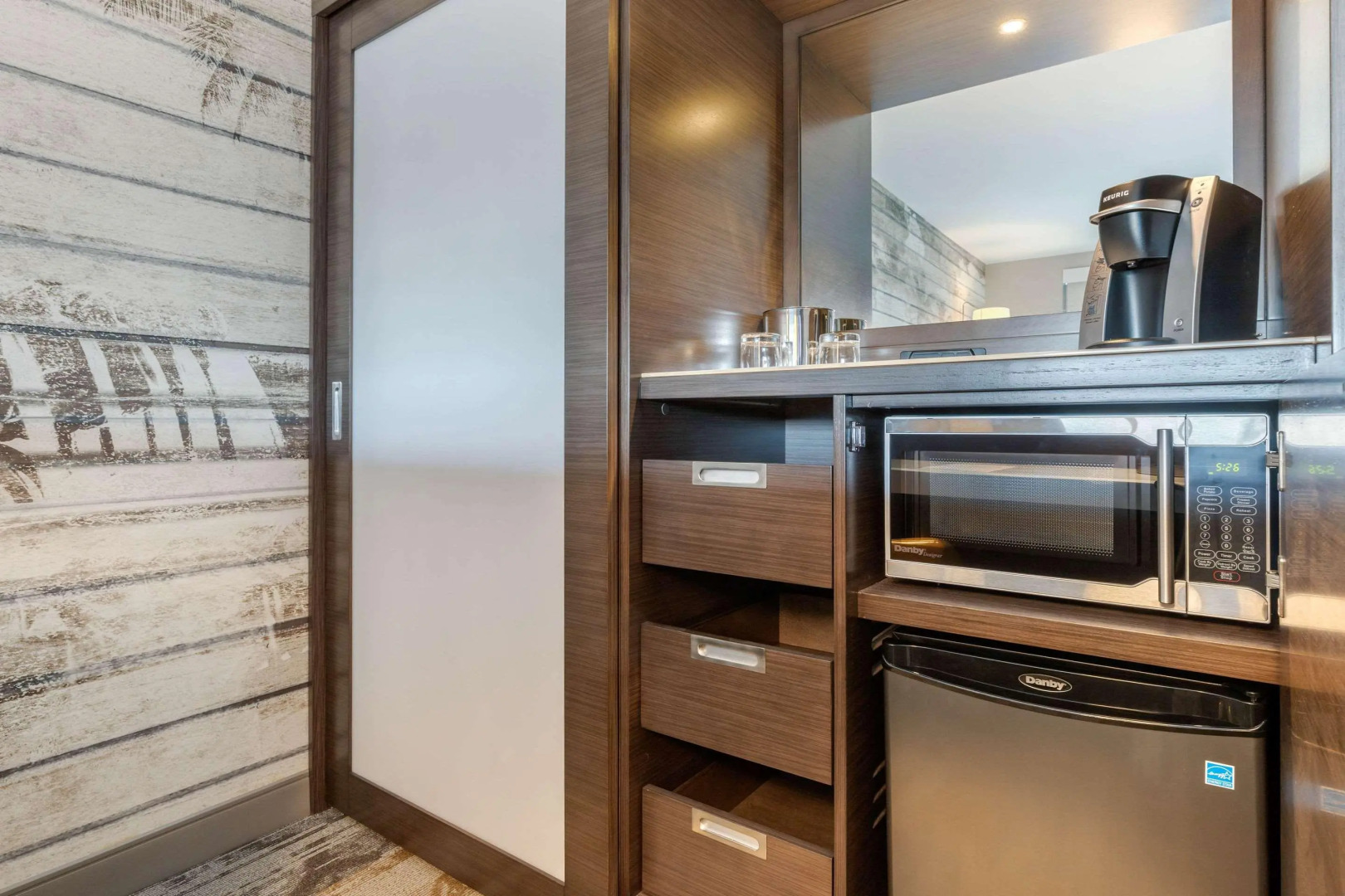 DoubleTree by Hilton Charleston Riverview