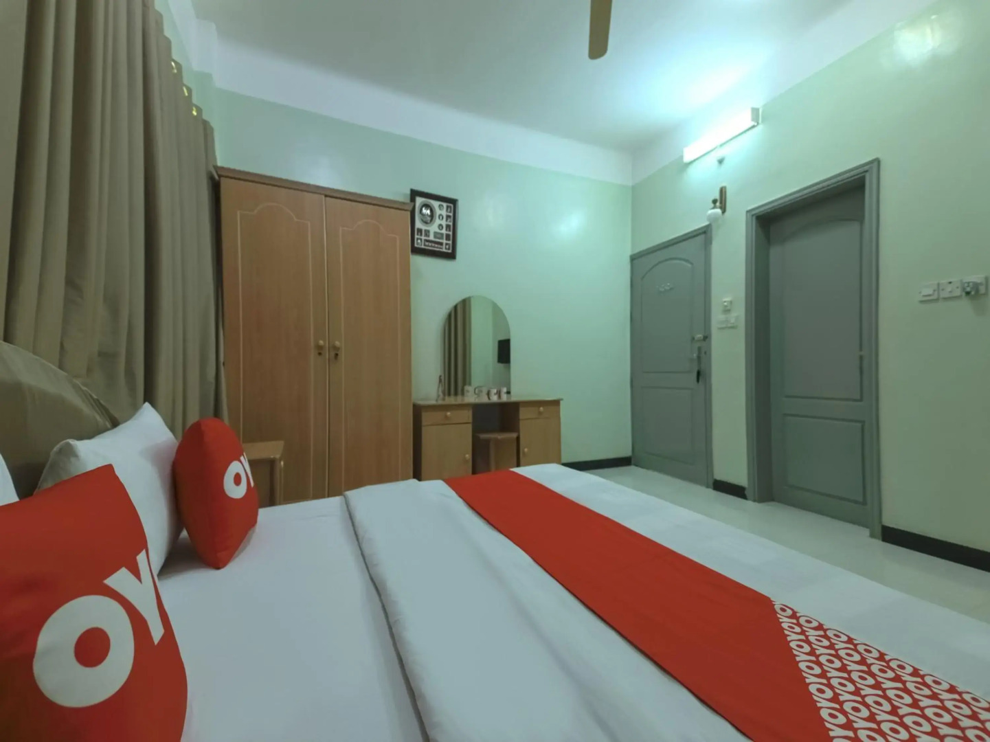 Super OYO 108 Marsa Al Masafar Hotel Apartment