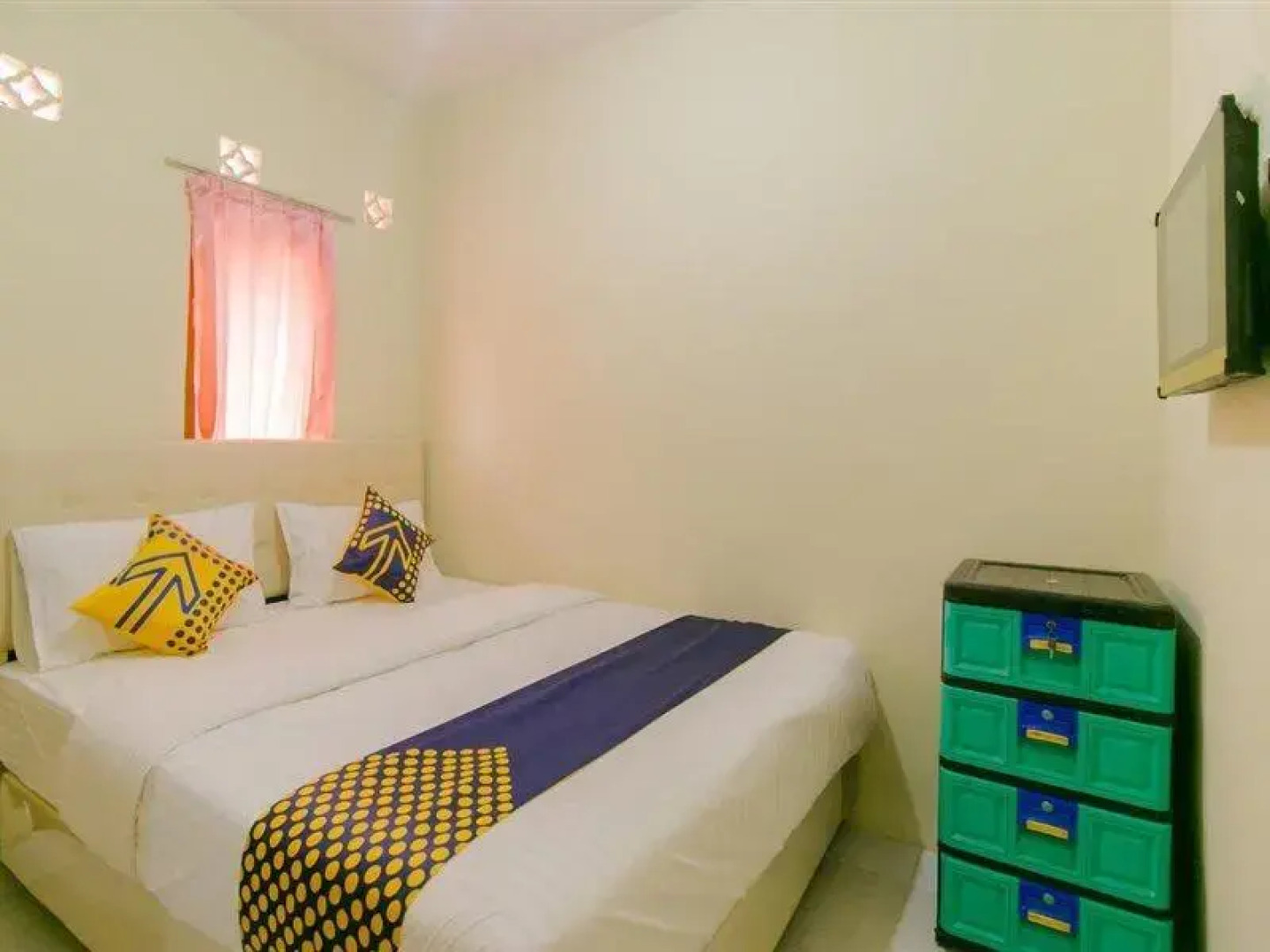 SPOT ON 2750 Ayu Homestay Syariah