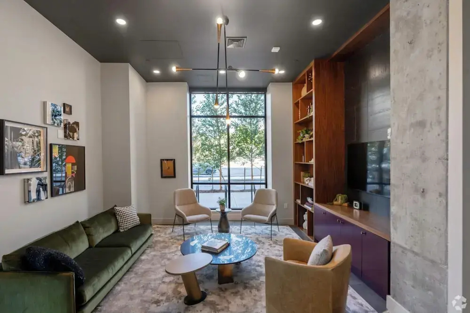 Luxury Apartments by Hyatus Boston Somerville