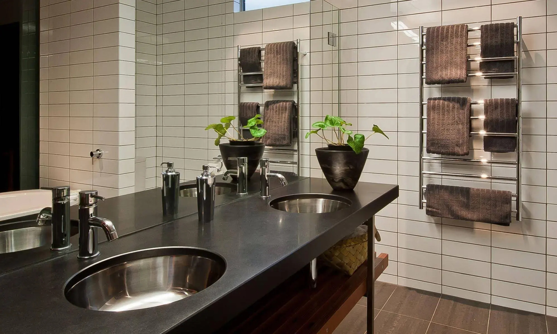 The Arrow Private Hotel