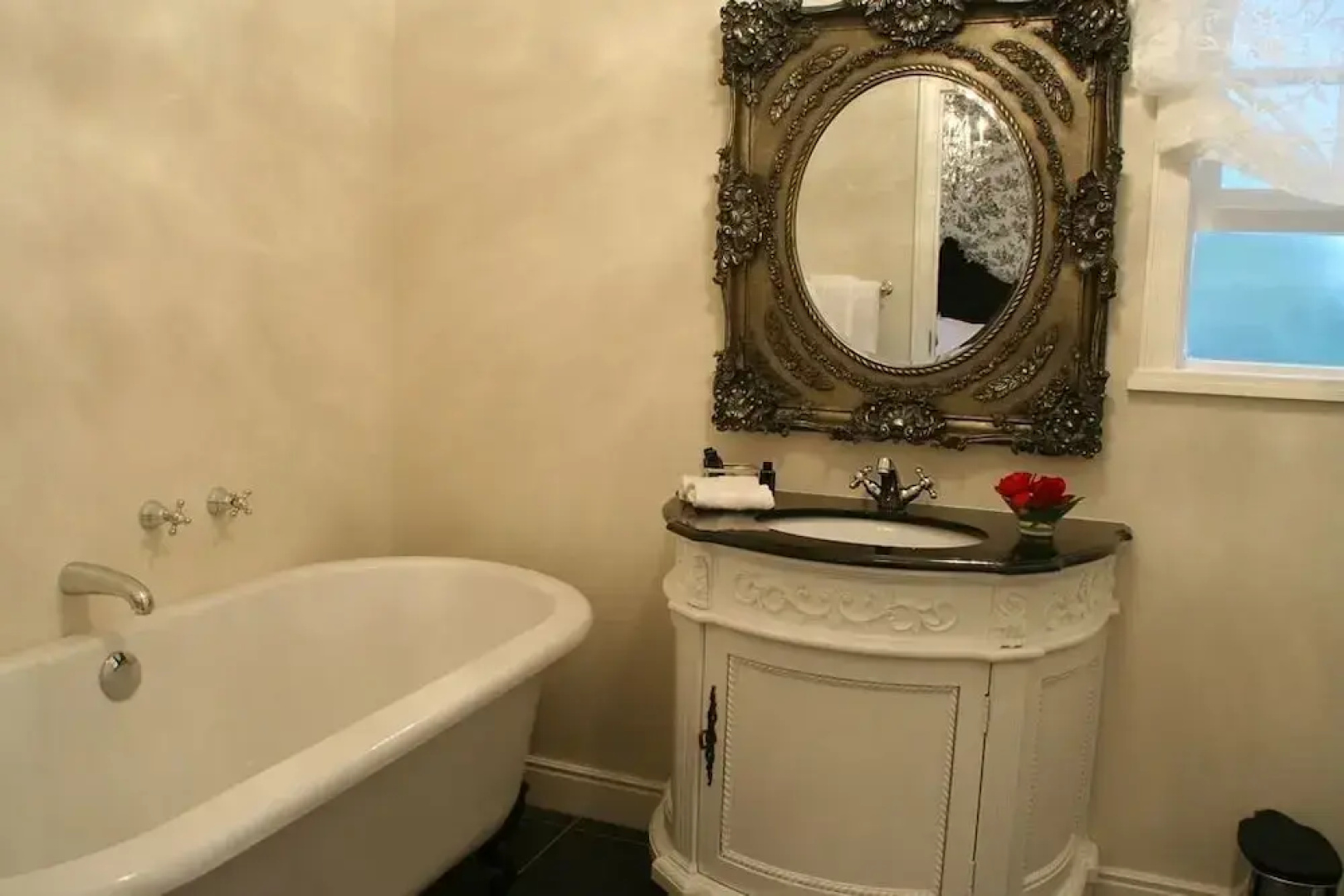 La Riviera Guesthouse