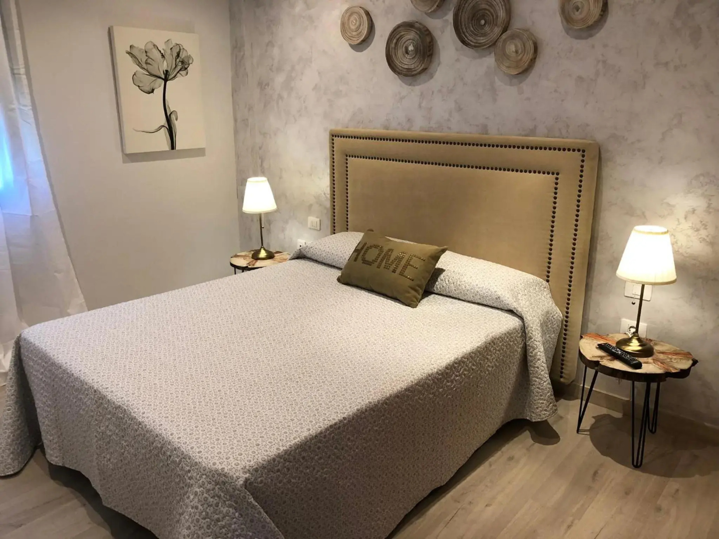 La Laguna Luxe Apartment