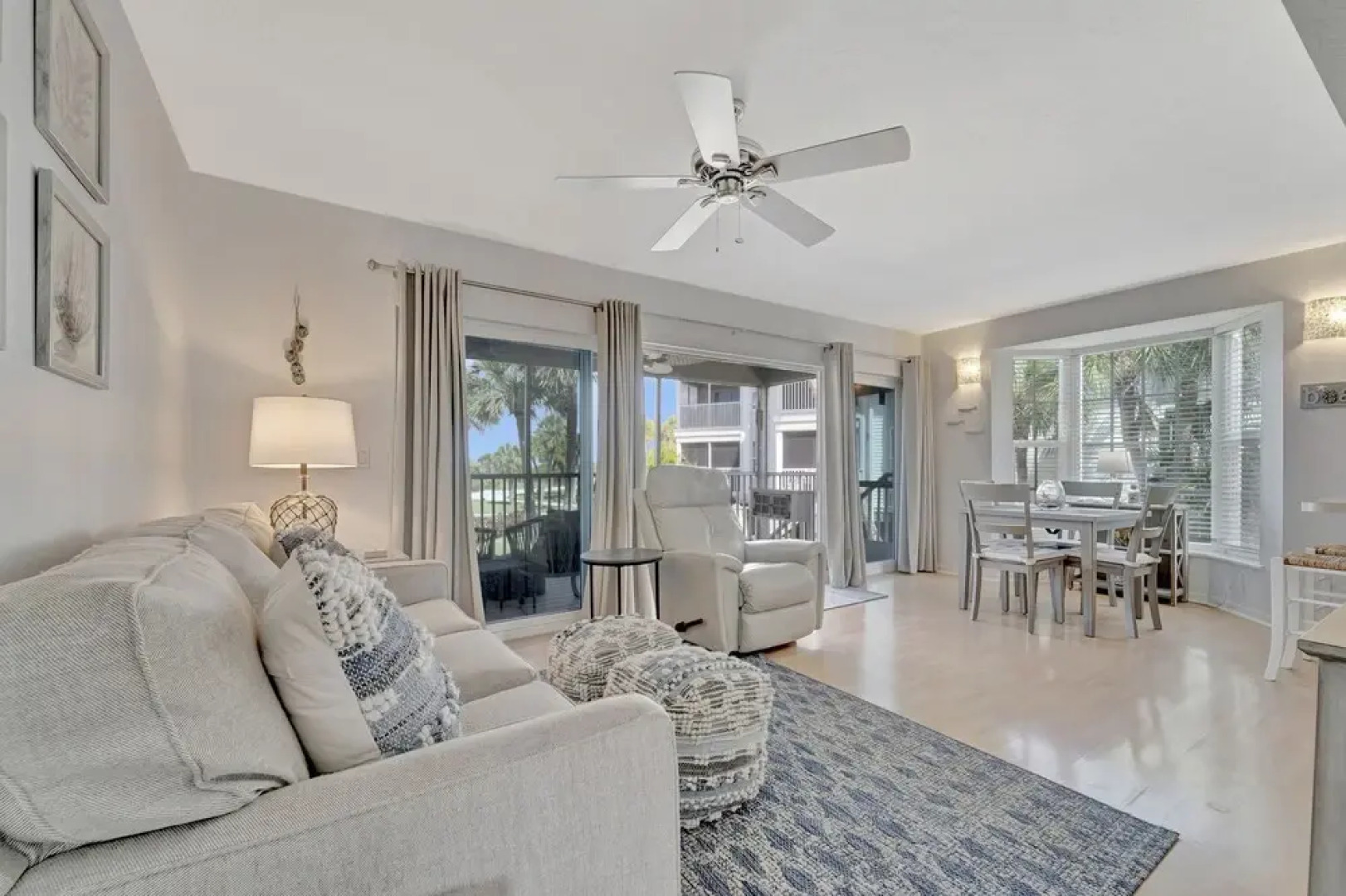 Beach One Bedroom Villa by Redawning