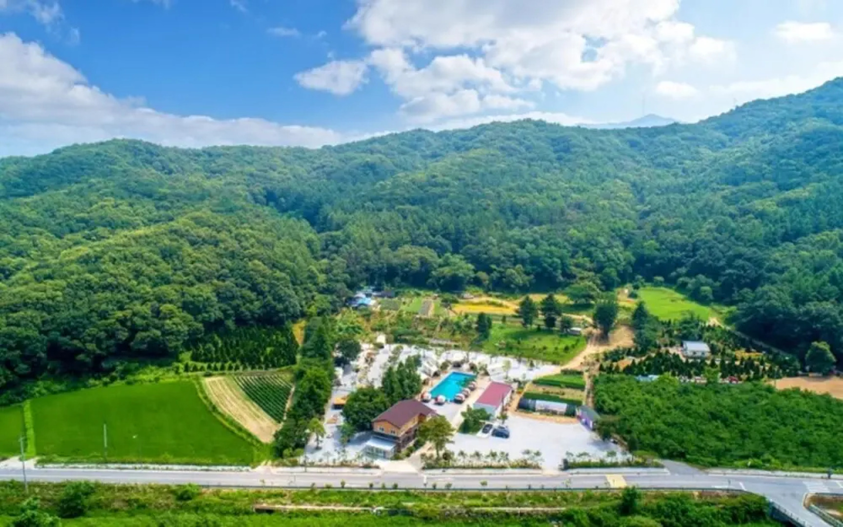 Yongin Cheoline Camping Land
