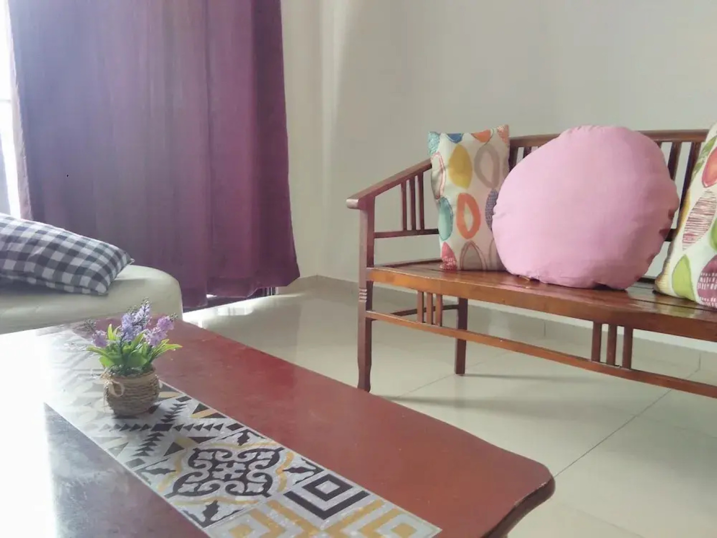 i-City Seksyen 7 Guesthouse ByKA