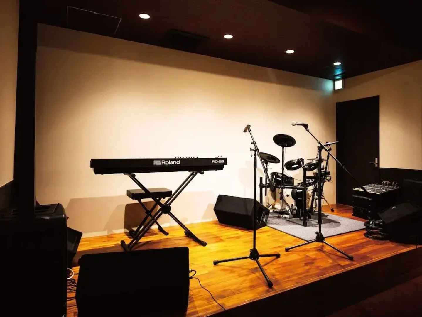 Music Hotel Koza by Coldio Premium