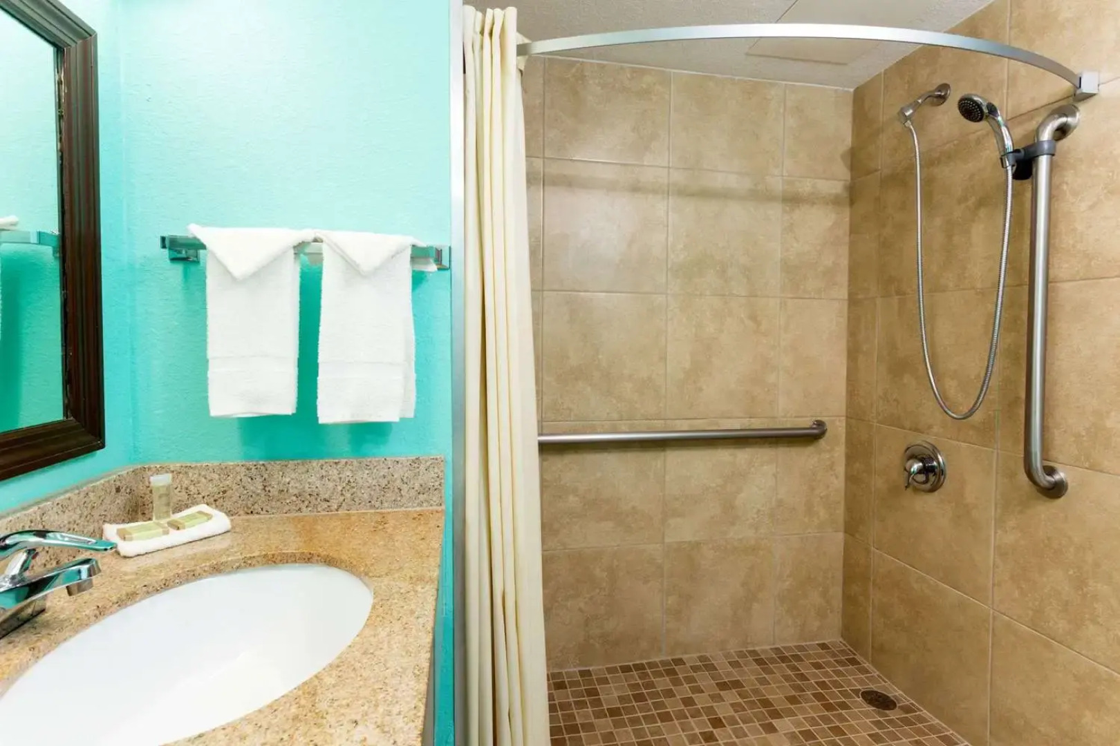 Super 8 By Wyndham Naples