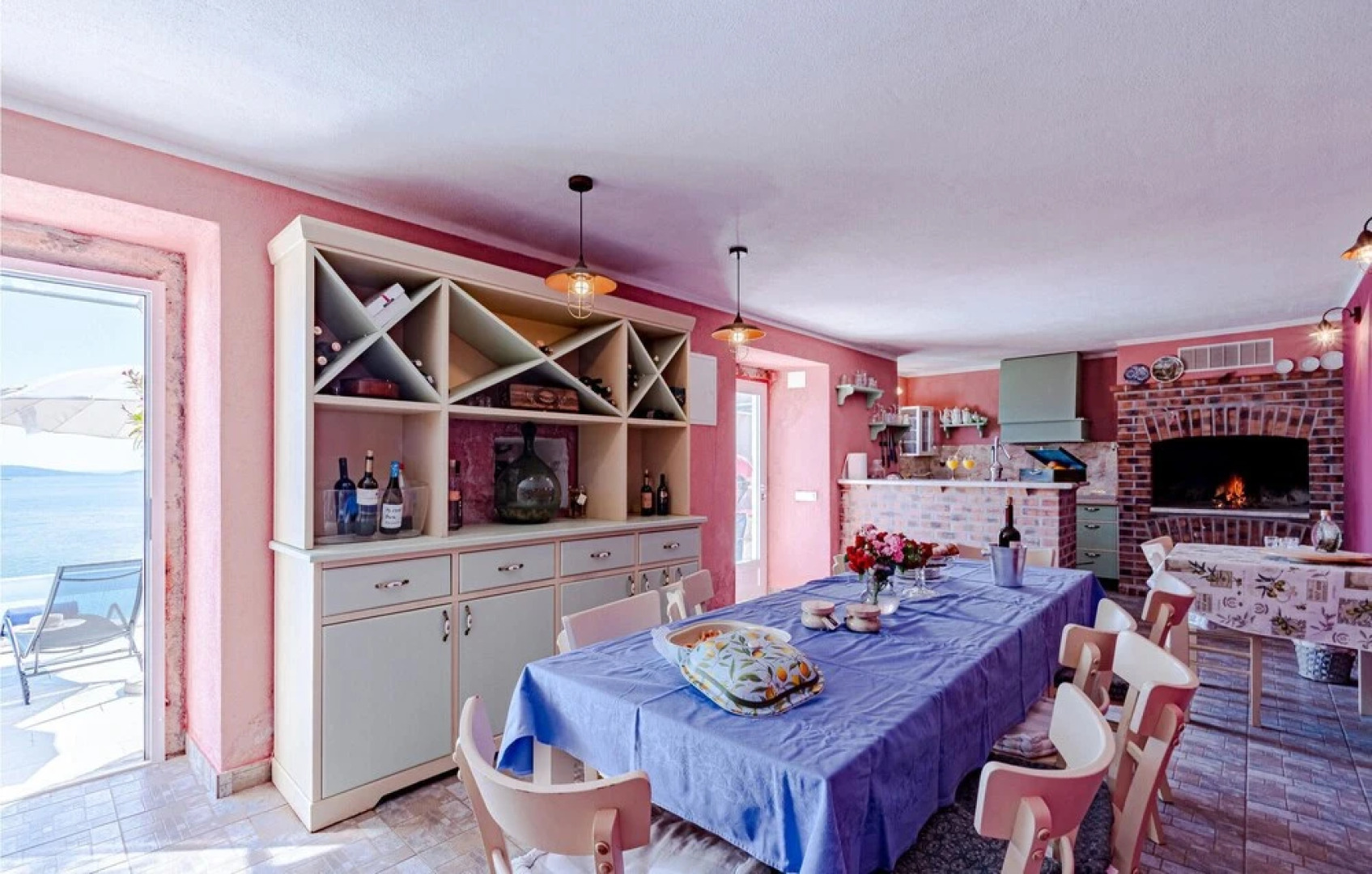 Beautiful Home in Mokalo With Wifi and 2 Bedrooms