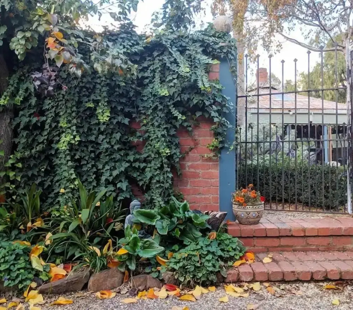 The Rabbit Hole Inn at Harvest Home