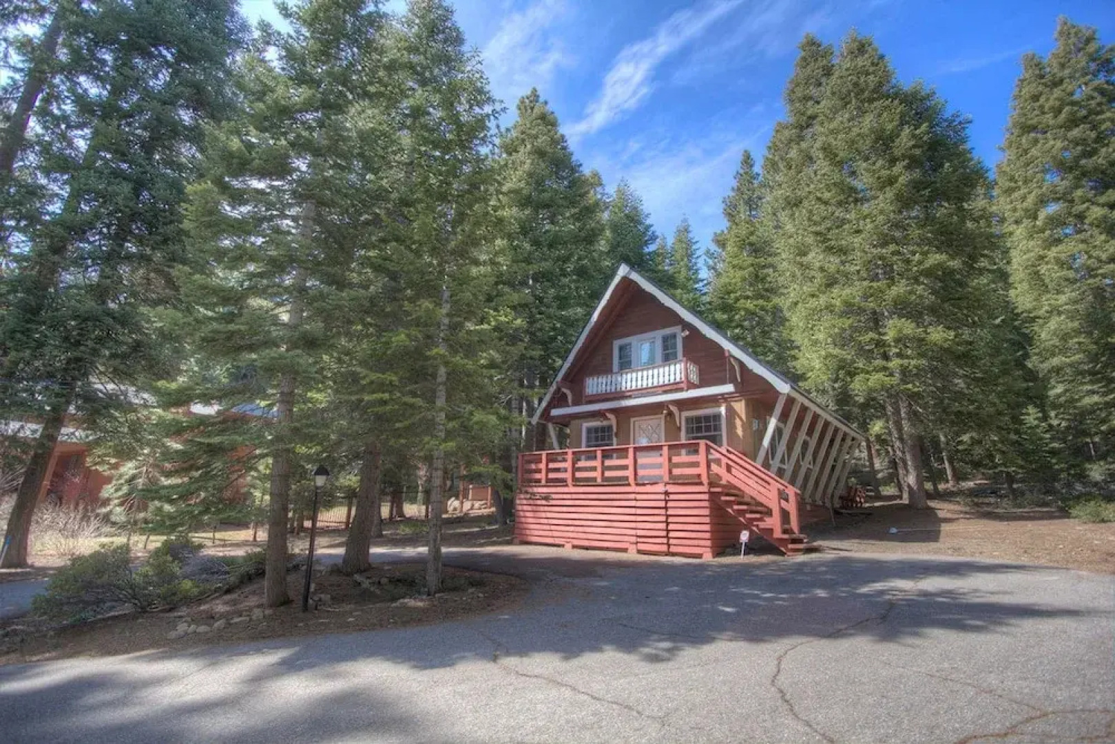 Hudsons Hideaway by Lake Tahoe Accommodations