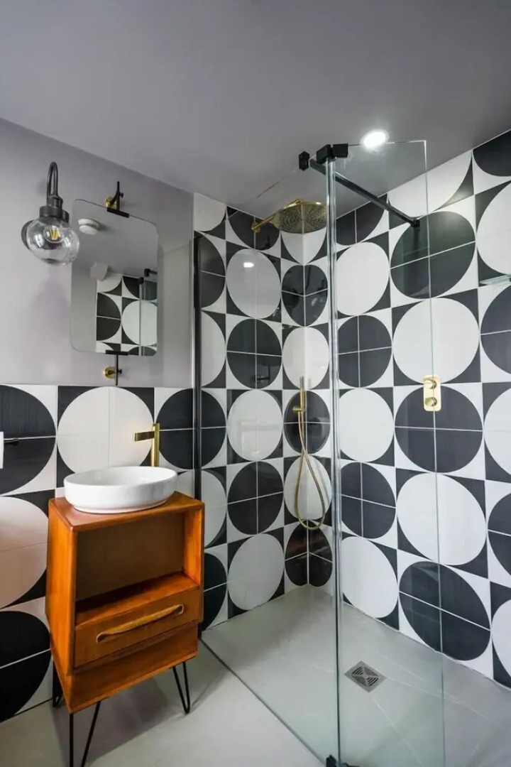 The Queen's Chew Magna