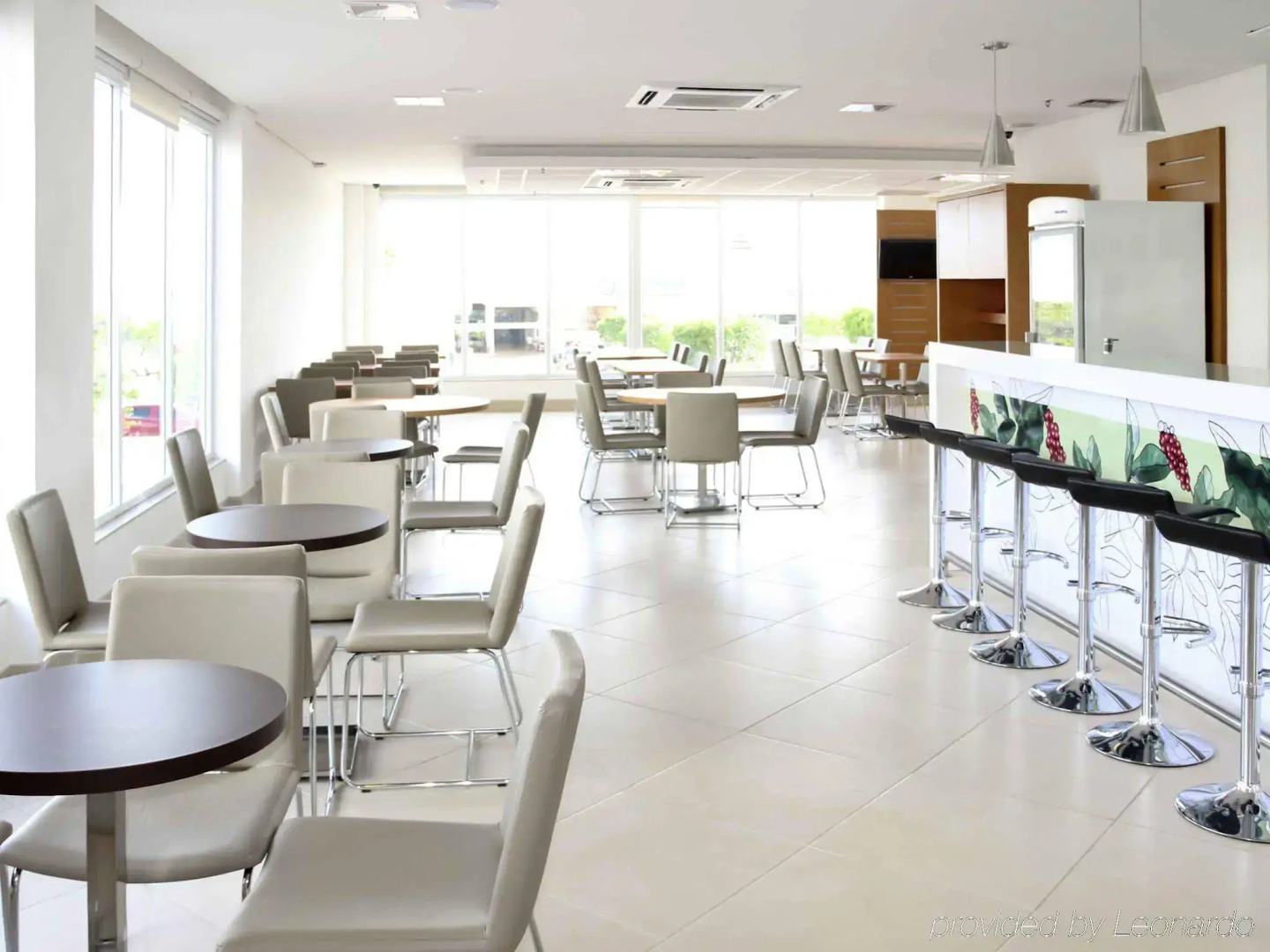 ibis Montes Claros Shopping