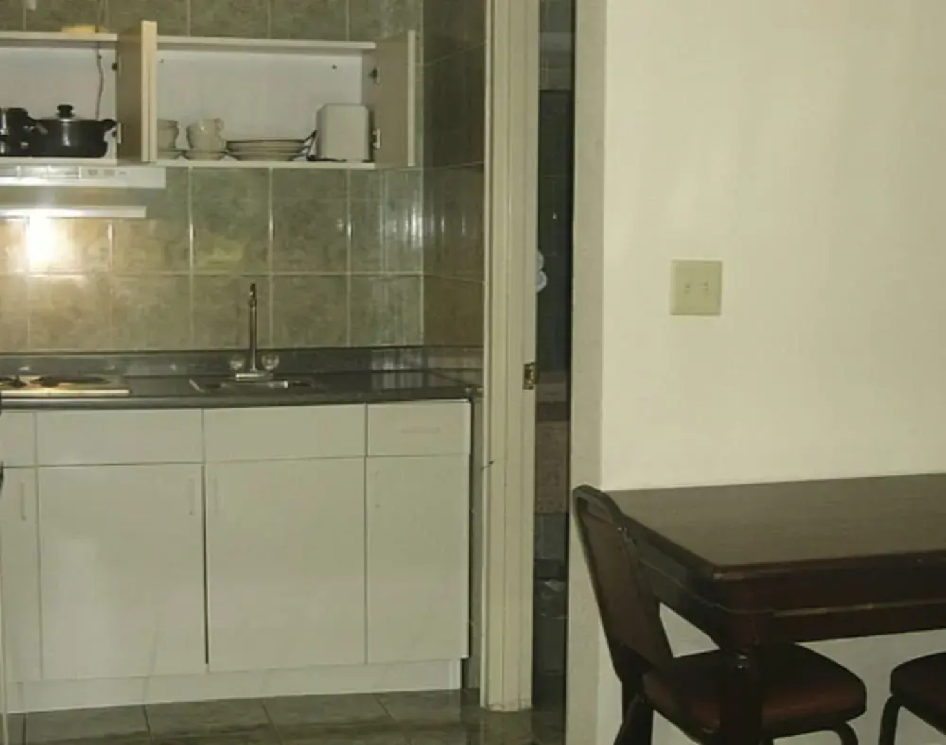 Tides Motor Inn at Stehli Beach