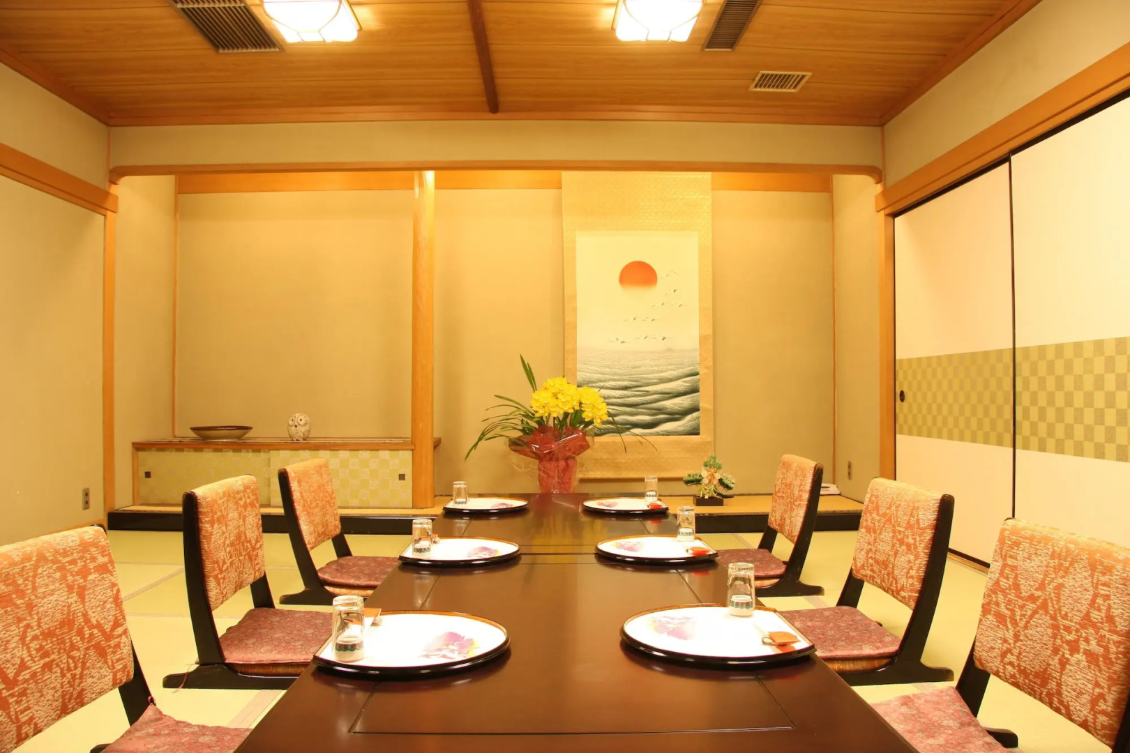 Okazaki New Grand Hotel